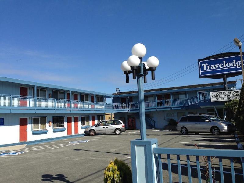 Redwood Inn Crescent City Exterior foto
